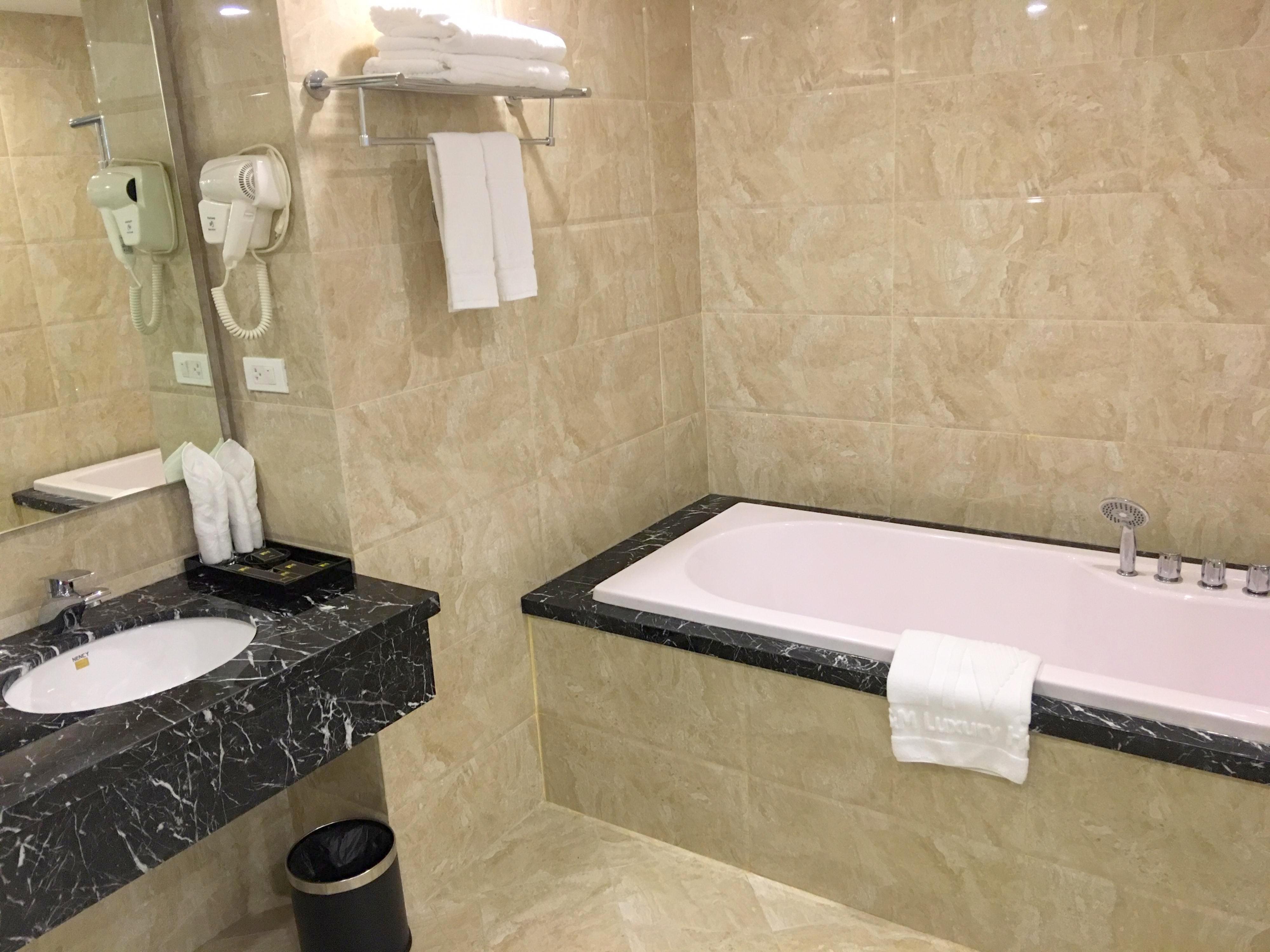 T&M Luxury Hotel האנוי מראה חיצוני תמונה